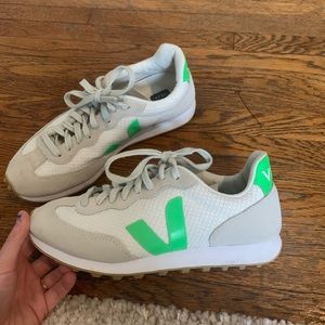 Veja Tennis Shoes